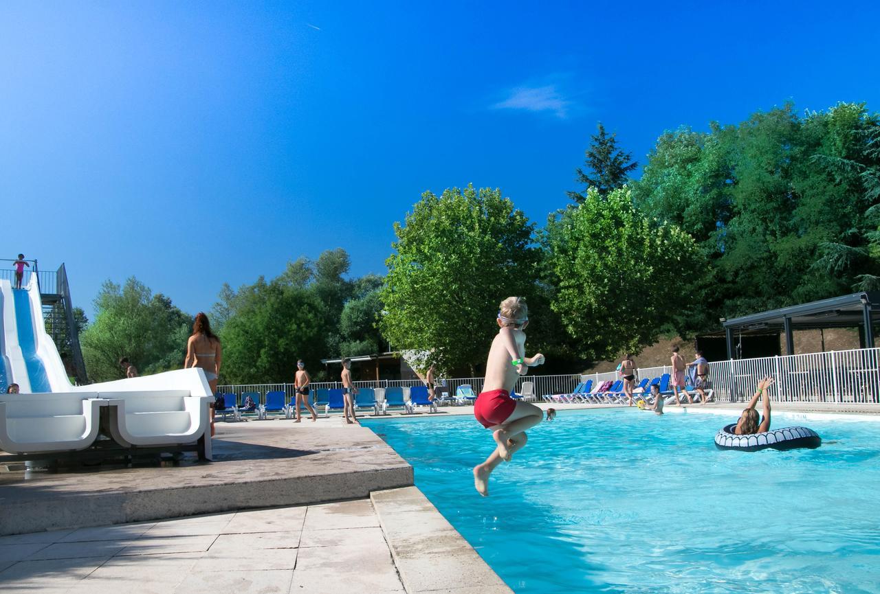 Camping Les Portes Du Beaujolais Анс Екстериор снимка