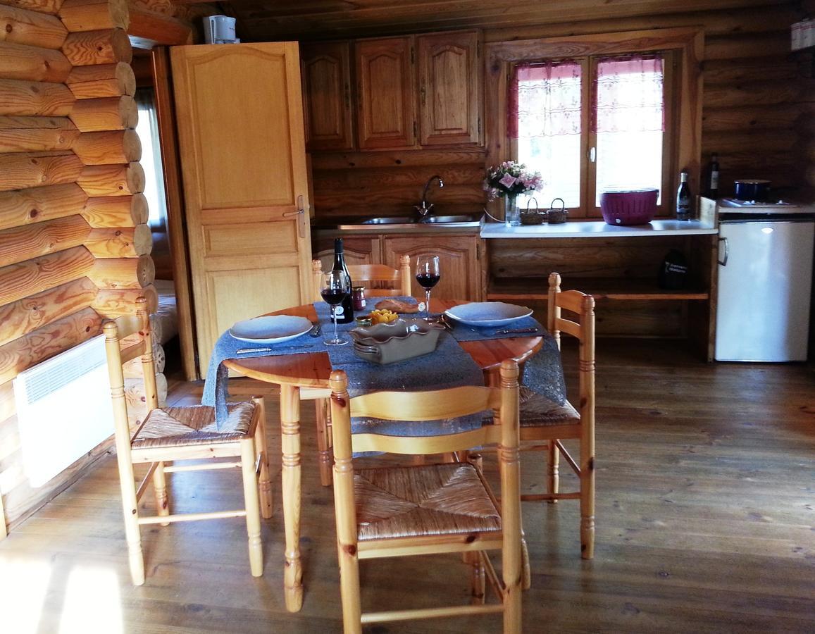 Camping Les Portes Du Beaujolais Анс Екстериор снимка
